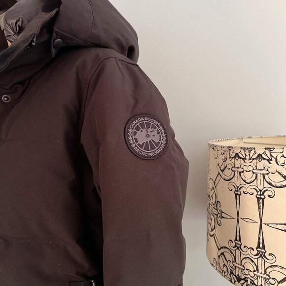 Canada Goose Bennett Black Label WATER RESISTANT 625 FILL POWER DOWN PARKA Small - Picture 5 of 15
